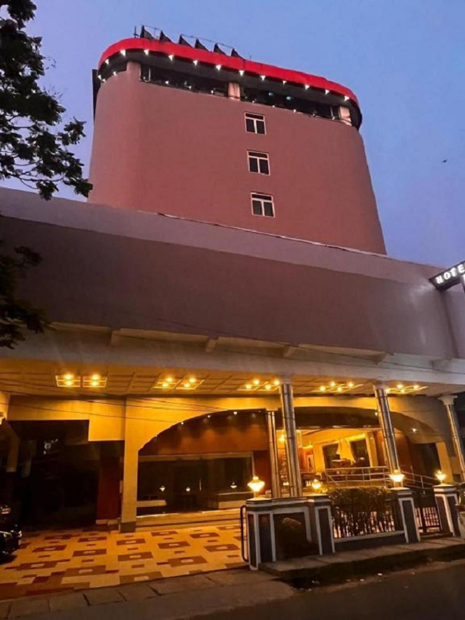 Presidency Kochi City Centre Zewnętrze zdjęcie